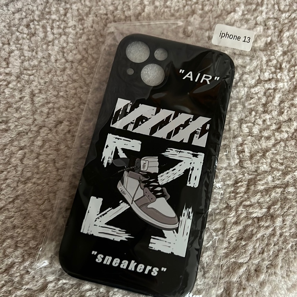 NWT Hype Beast iPhone 13 phone case